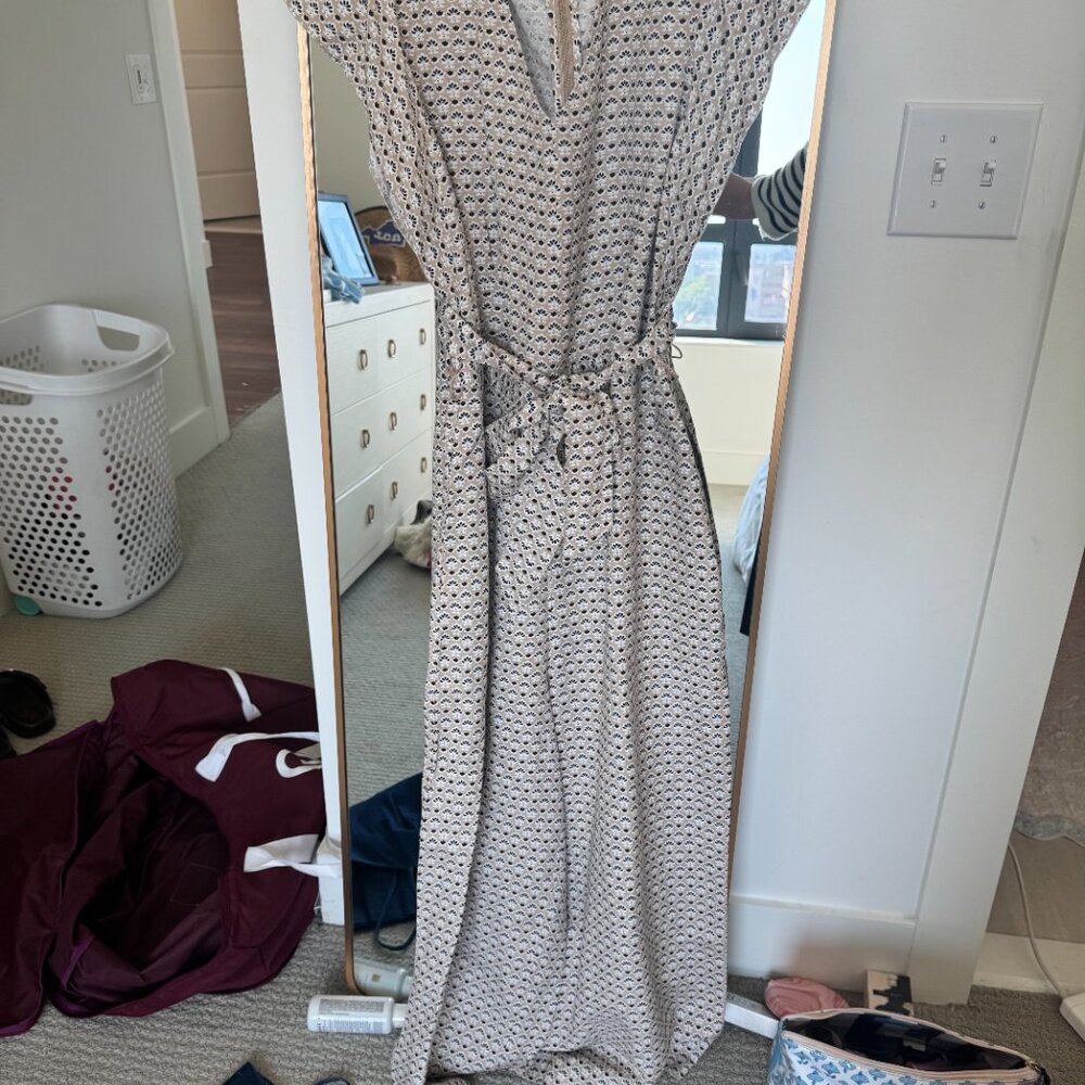 Ann Taylor Factory, Short Sleeve Romper - Picture 2 of 7